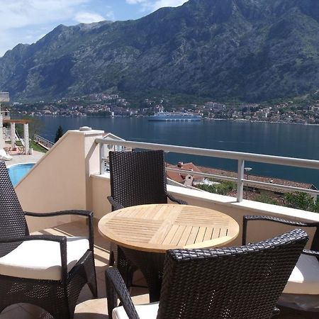 Apartment Fjord Waterfront Kotor Exterior foto