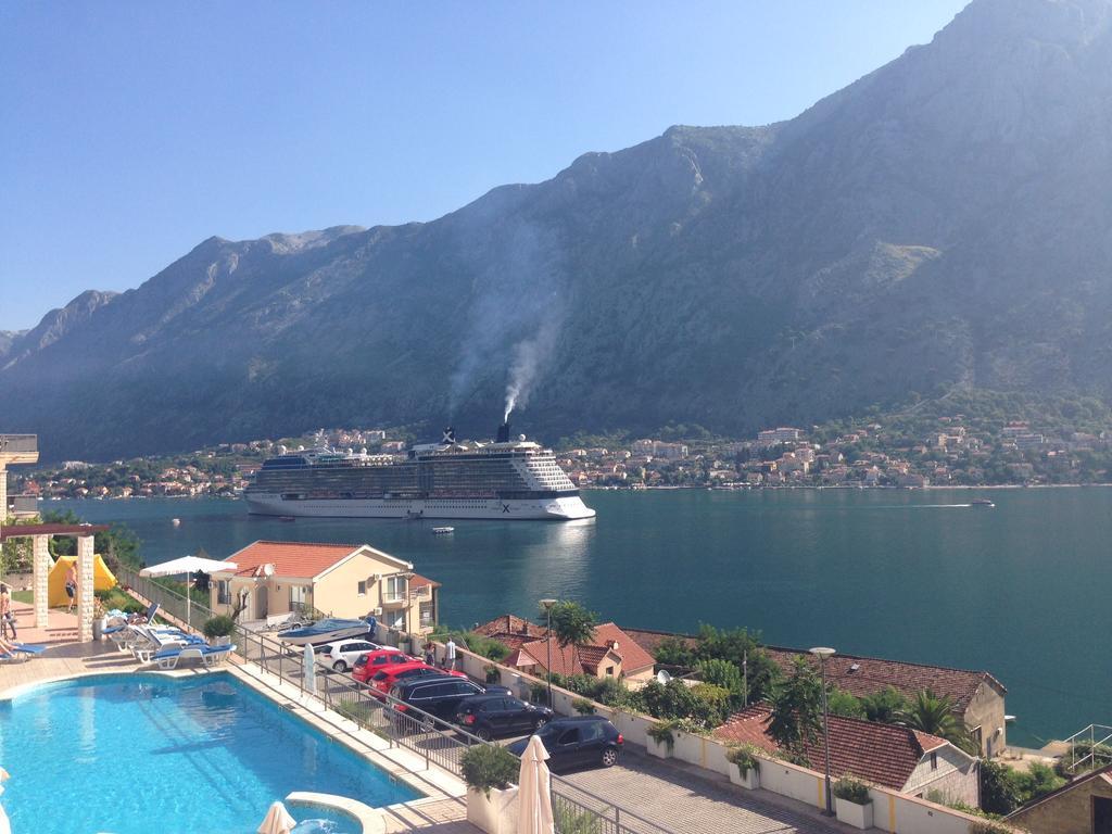 Apartment Fjord Waterfront Kotor Exterior foto