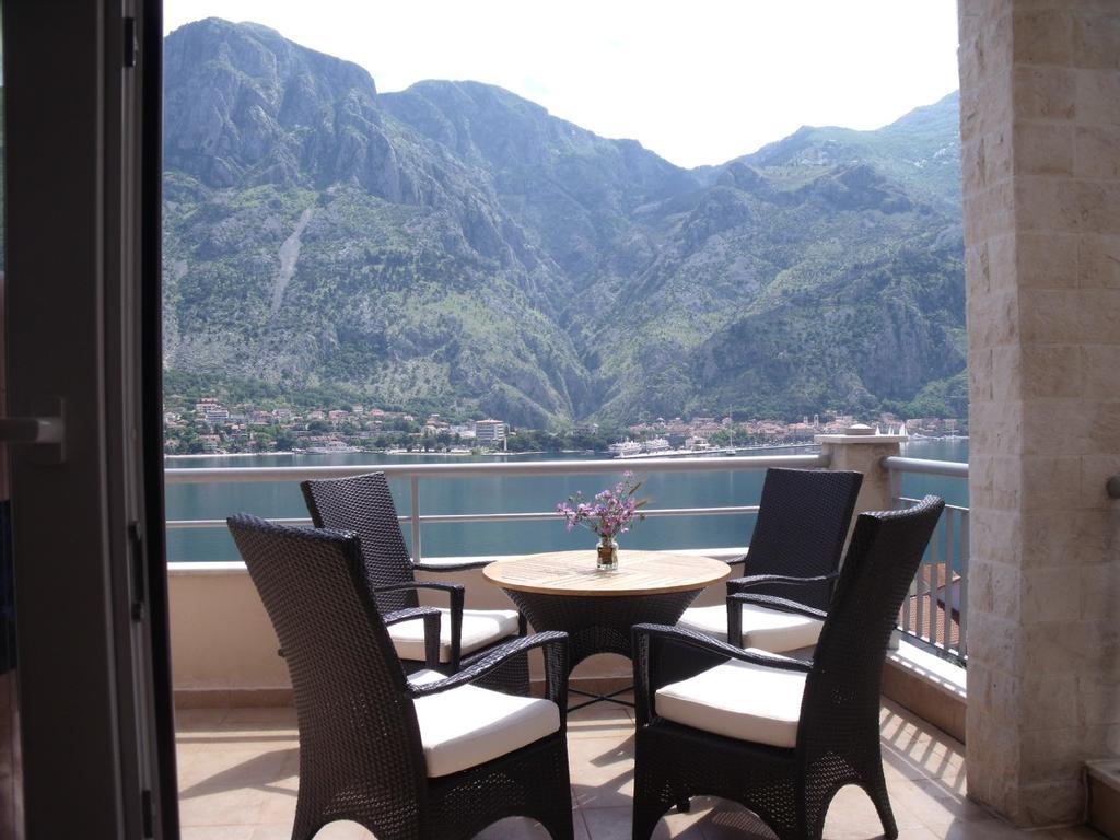 Apartment Fjord Waterfront Kotor Exterior foto