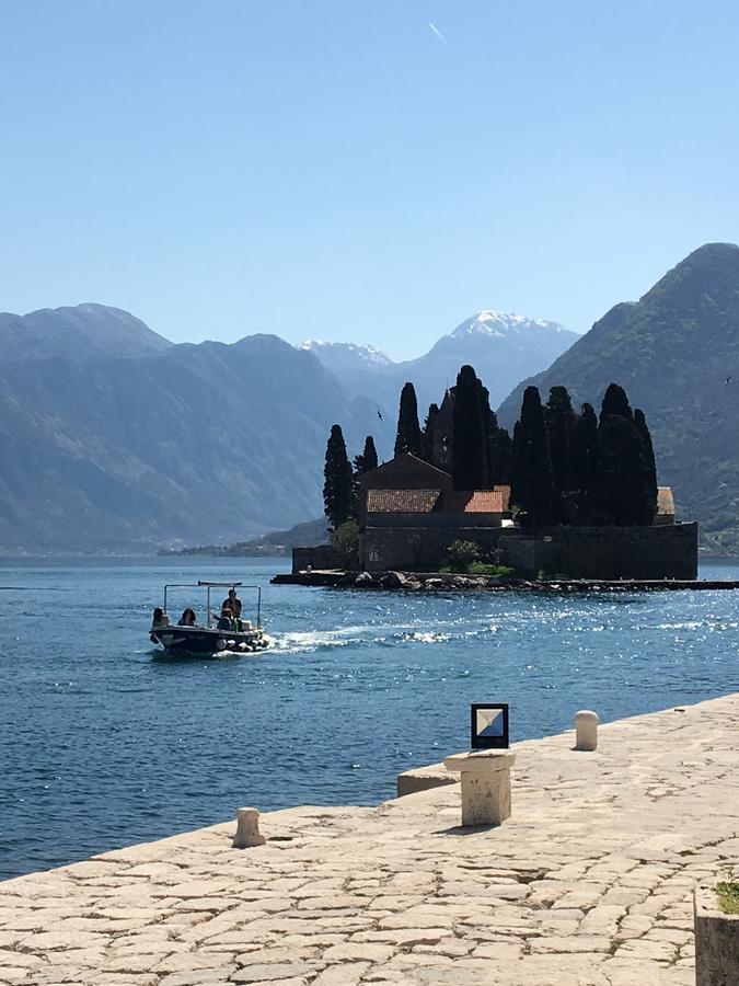 Apartment Fjord Waterfront Kotor Exterior foto